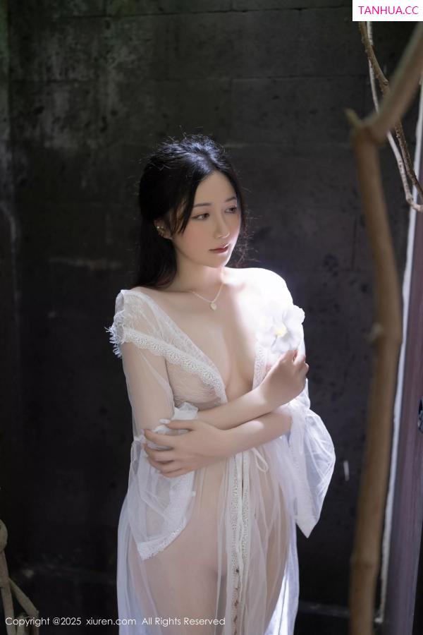 鱼子酱fish  [XiuRen]高清写真图 2025.04.18 No.10173 鱼子酱Fish 轻透连衣裙第66张图片